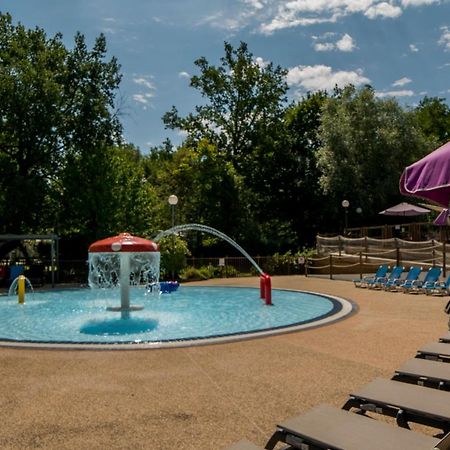 le Camping Des 3 Lacs Belmont-Tramonet Extérieur photo
