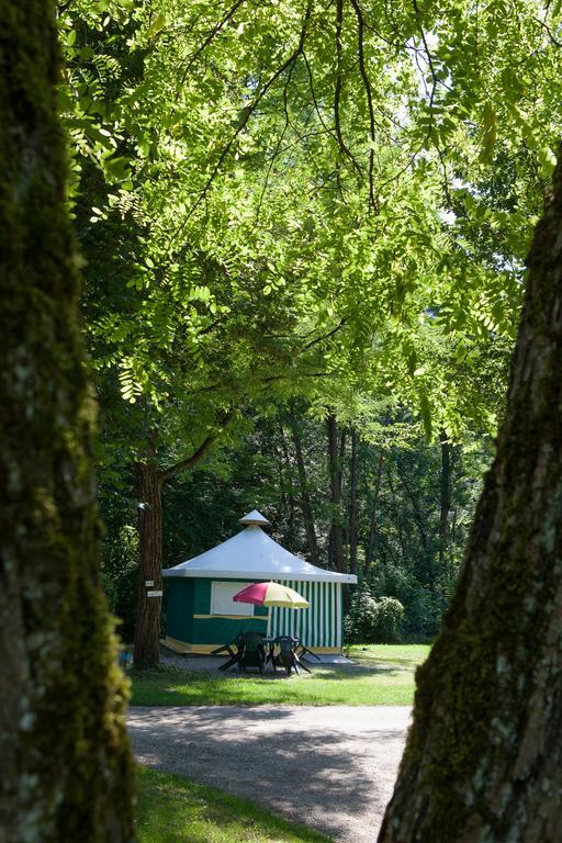 le Camping Des 3 Lacs Belmont-Tramonet Extérieur photo